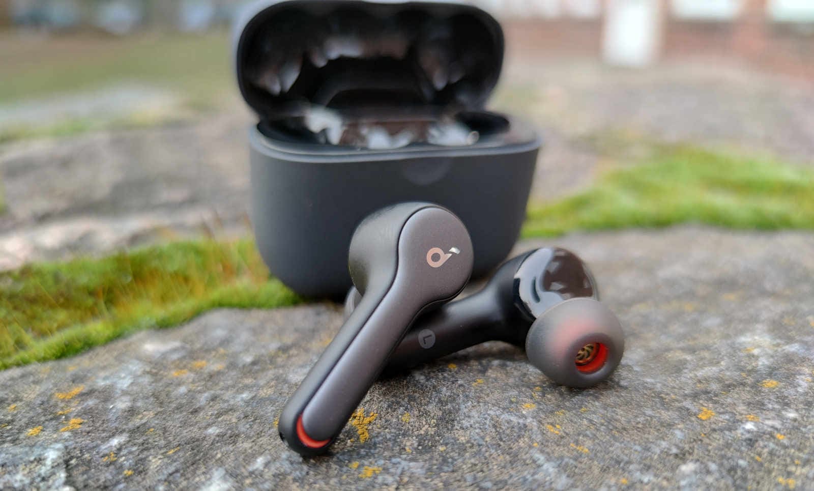 Recenze Anker Soundcore Liberty Air 2