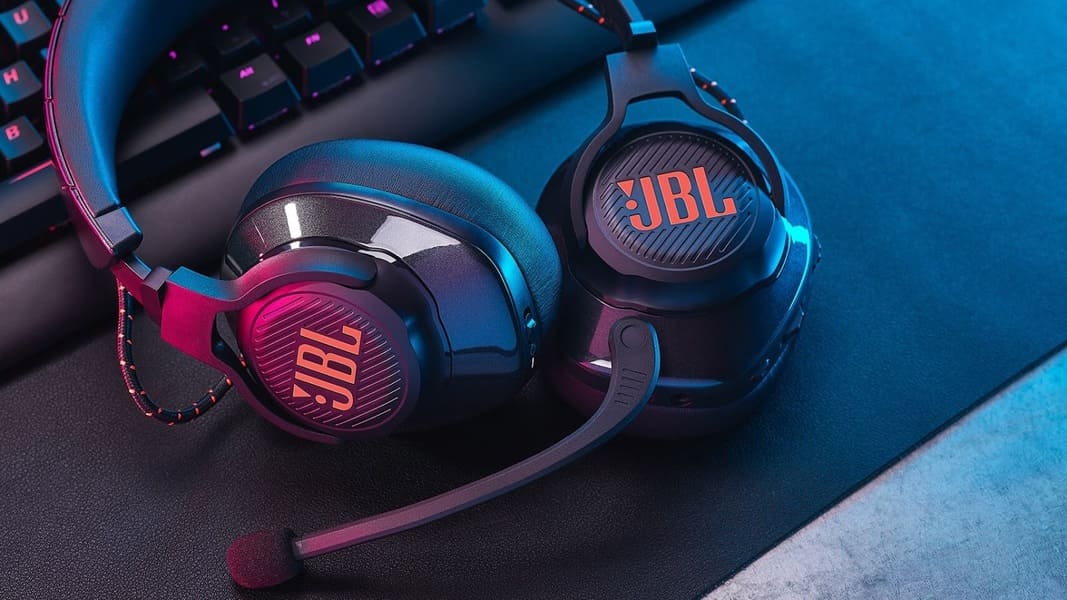 Най-добрите слушалки за игри JBL QUANTUM ONE