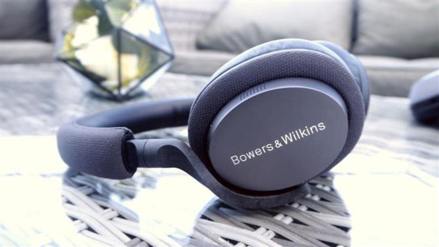 Els millors auriculars de cancel·lació de soroll Bowers & Wilkins PX7