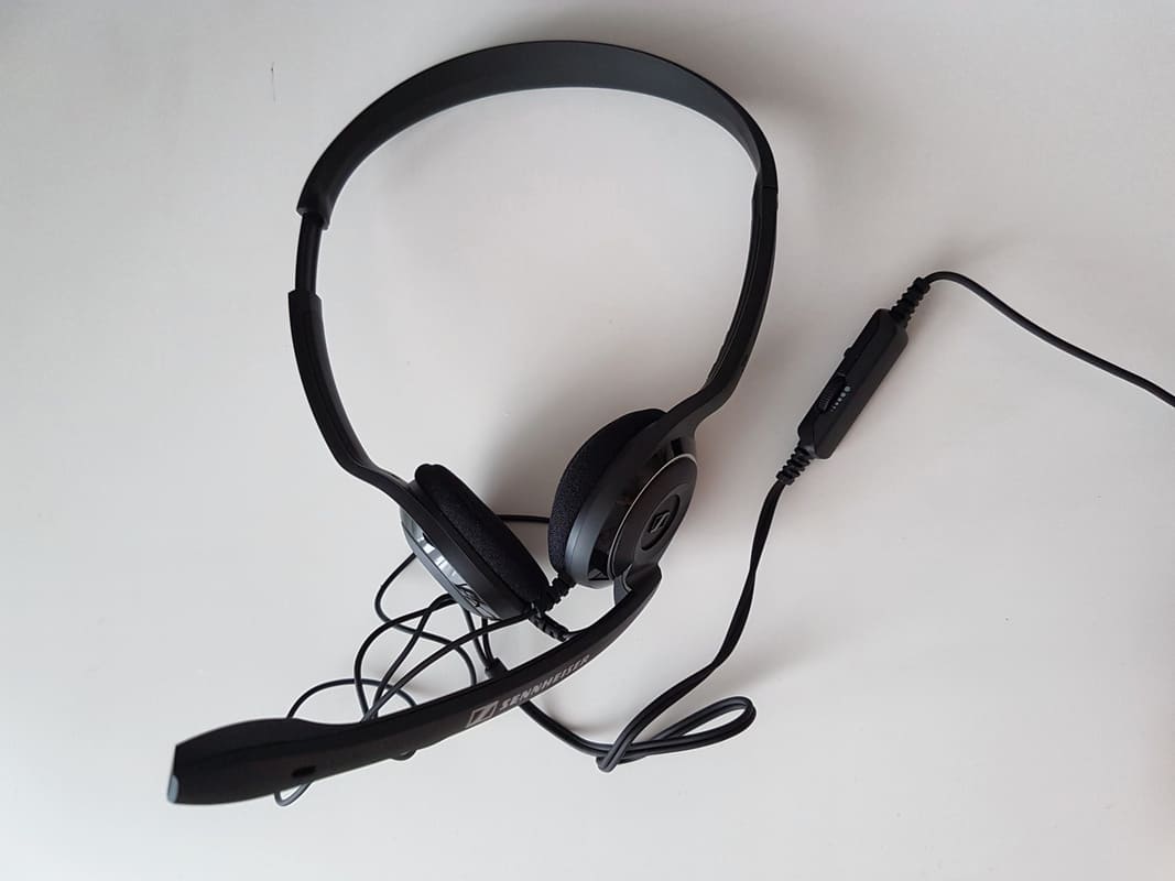 Най-добрите компютърни слушалки Sennheiser PC 8 USB