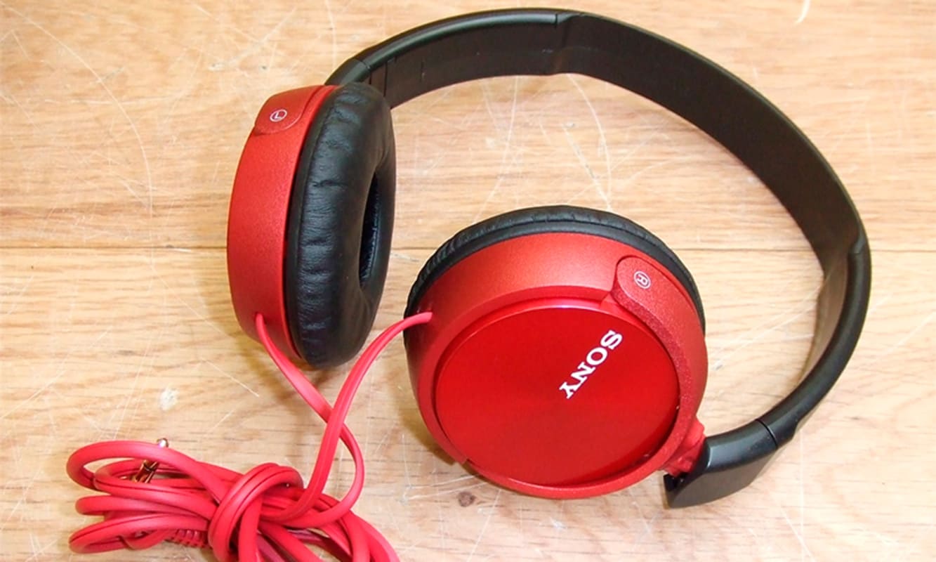 Най-добрите слушалки за монитор Sony MDR-ZX310