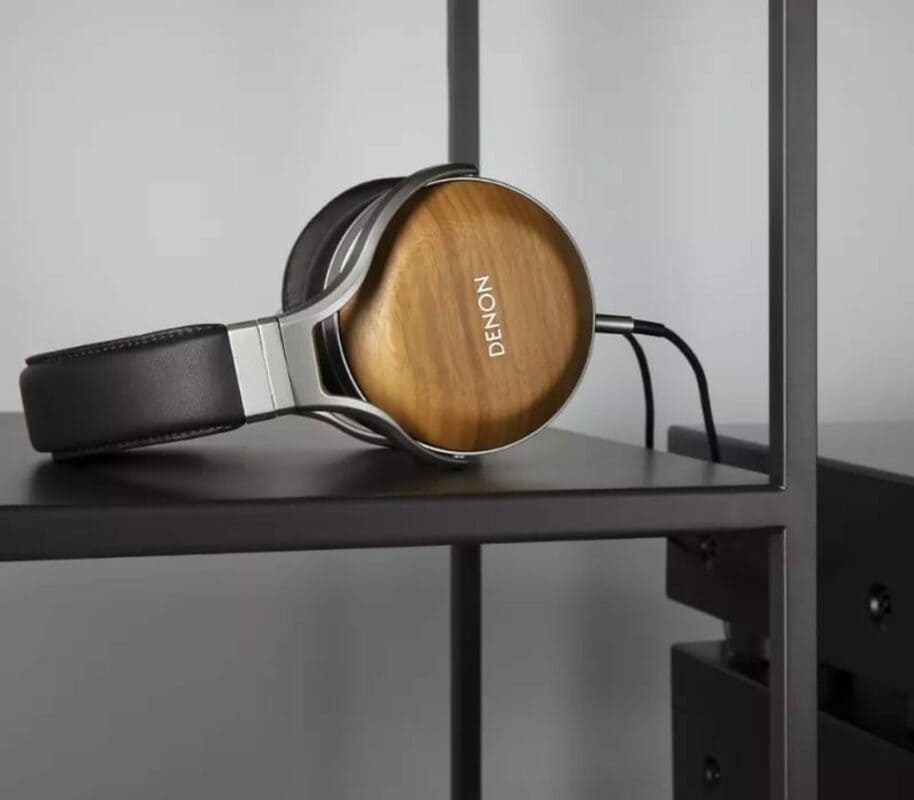 Най-добрите жични слушалки Denon AH-D9200