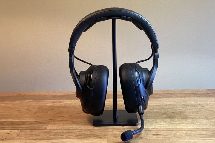 Hraní JBL Quantum One