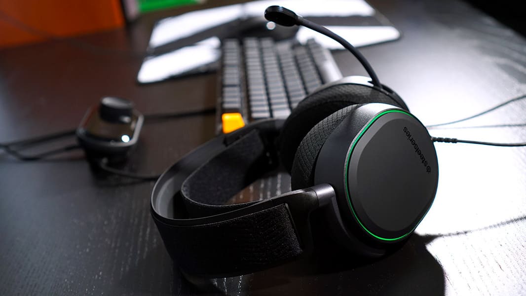 Casque avec un bon microphone SteelSeries Arctis Pro USB